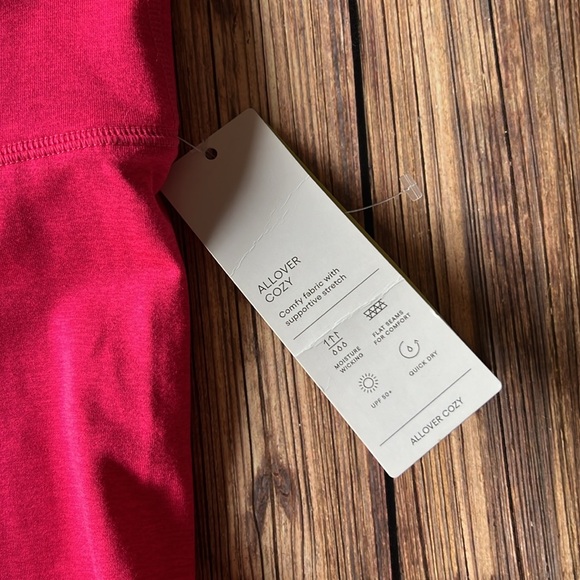 NWT All in Motion Neon Pink Leggings XS - Picture 2 of 6